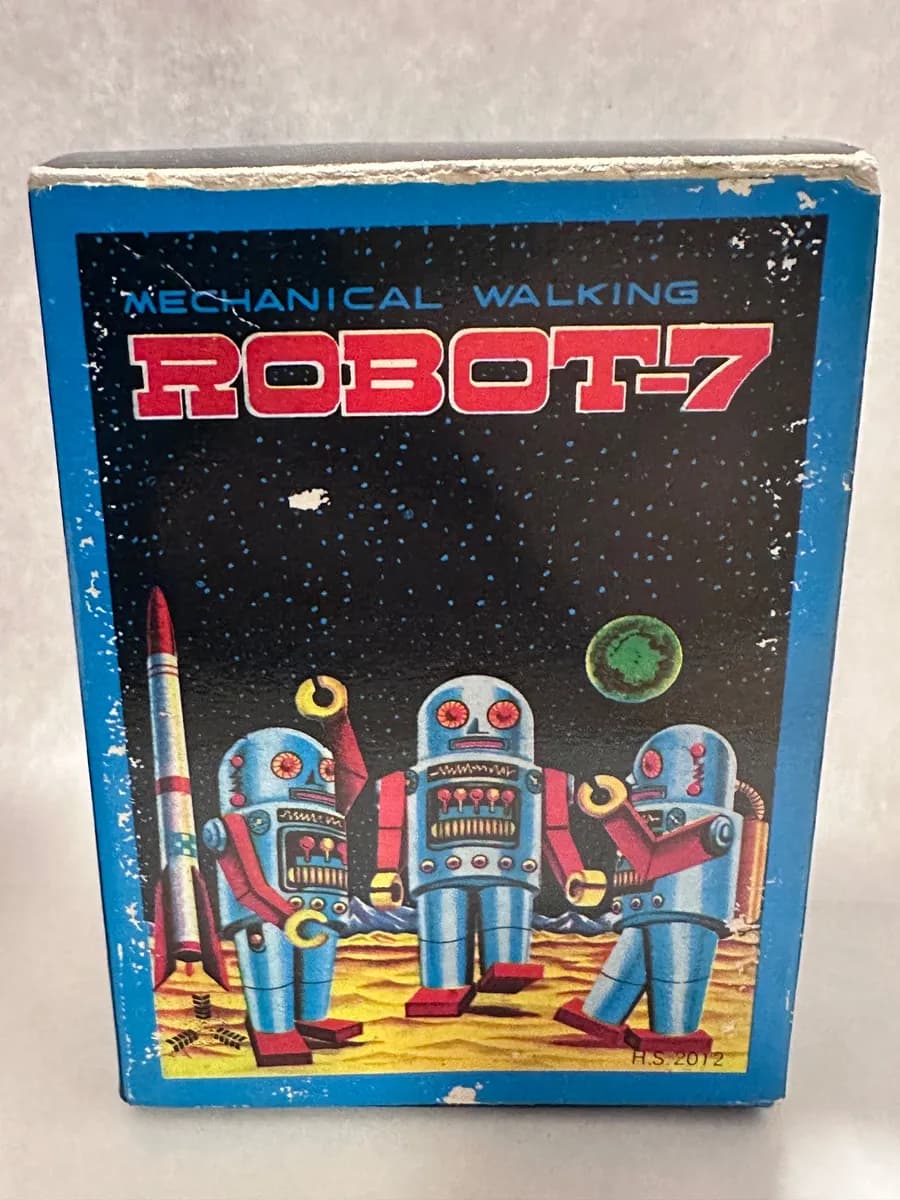 Vintage Robot-7 Mechanical Walking Tin Wind-Up Robot with Original Box, Taiwan 7