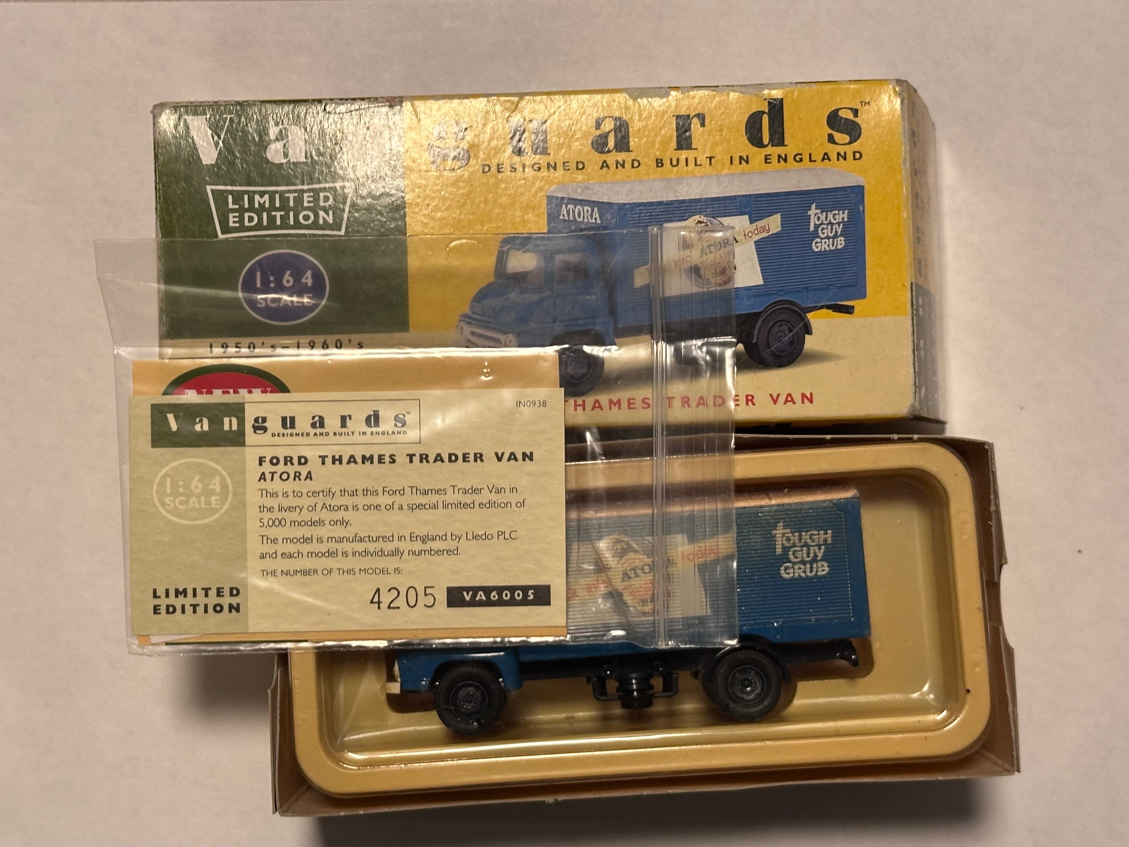 Vanguards England Die-cast Truck 3