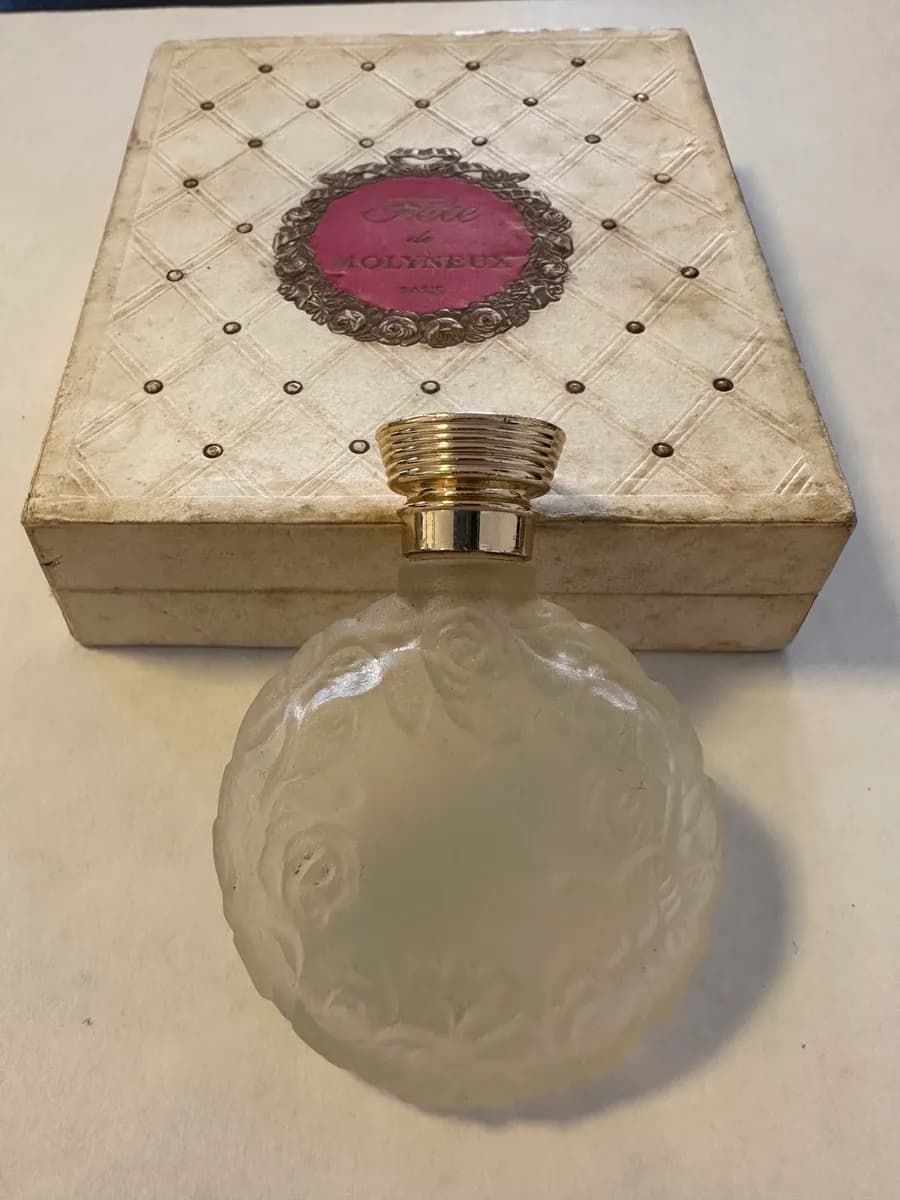 Vintage Fête de Molyneux Paris Perfume Bottle in Original Presentation Box