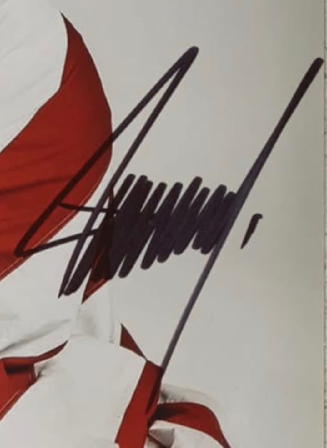 Donald Trump Signed Patriotic Photo - Heroes & Legends COA - Autographed Photograph 2