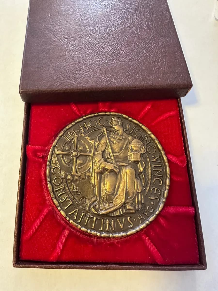 Society of Medalists 61st Issue "Roma Aeterna" Bronze Medal by Leo Lentelli, 1960, Romulus and Remus, Constantine, 73 mm, Boxed 6