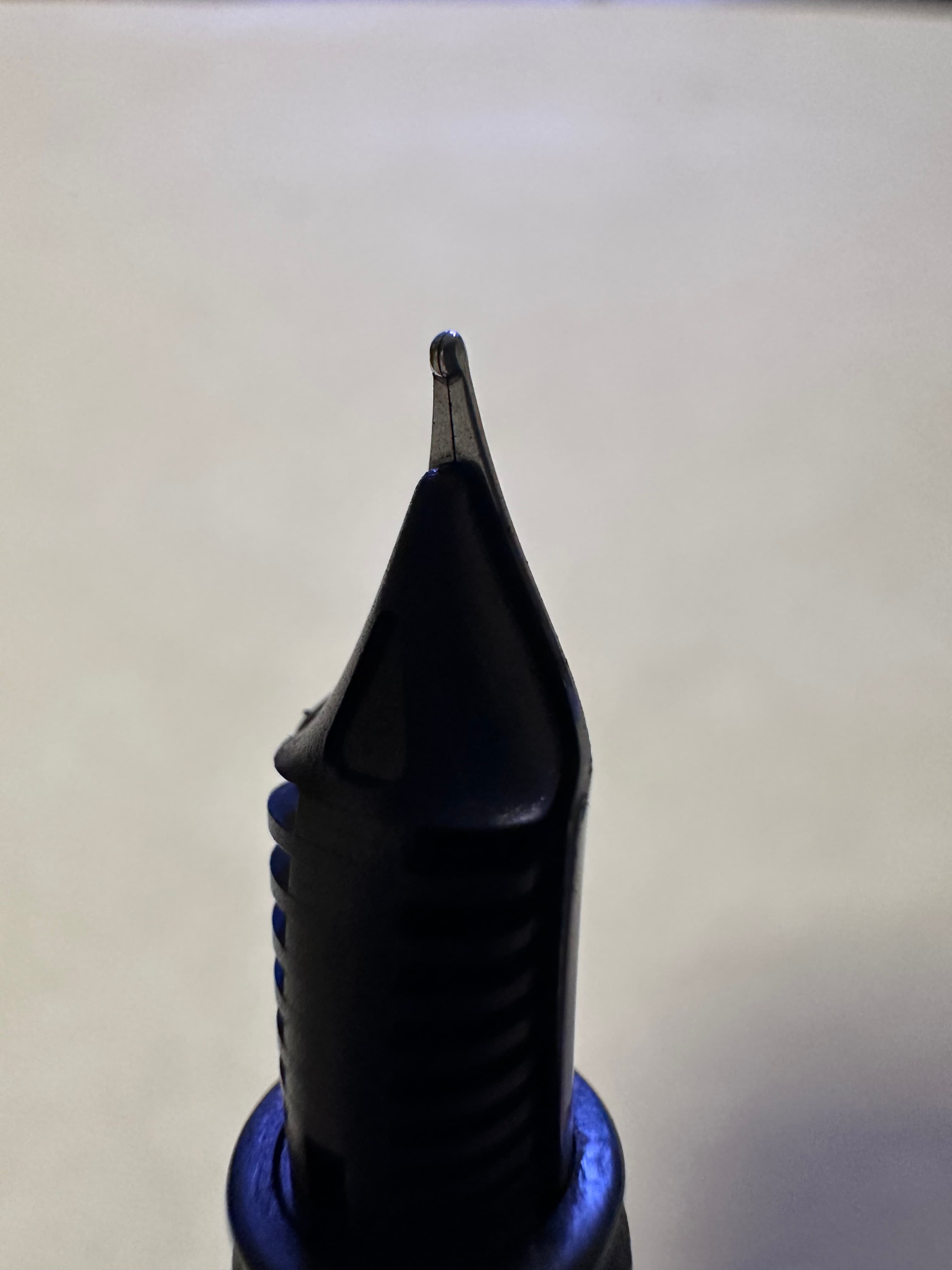 Parker Frontier Fountain Pen - Green Barrel 8