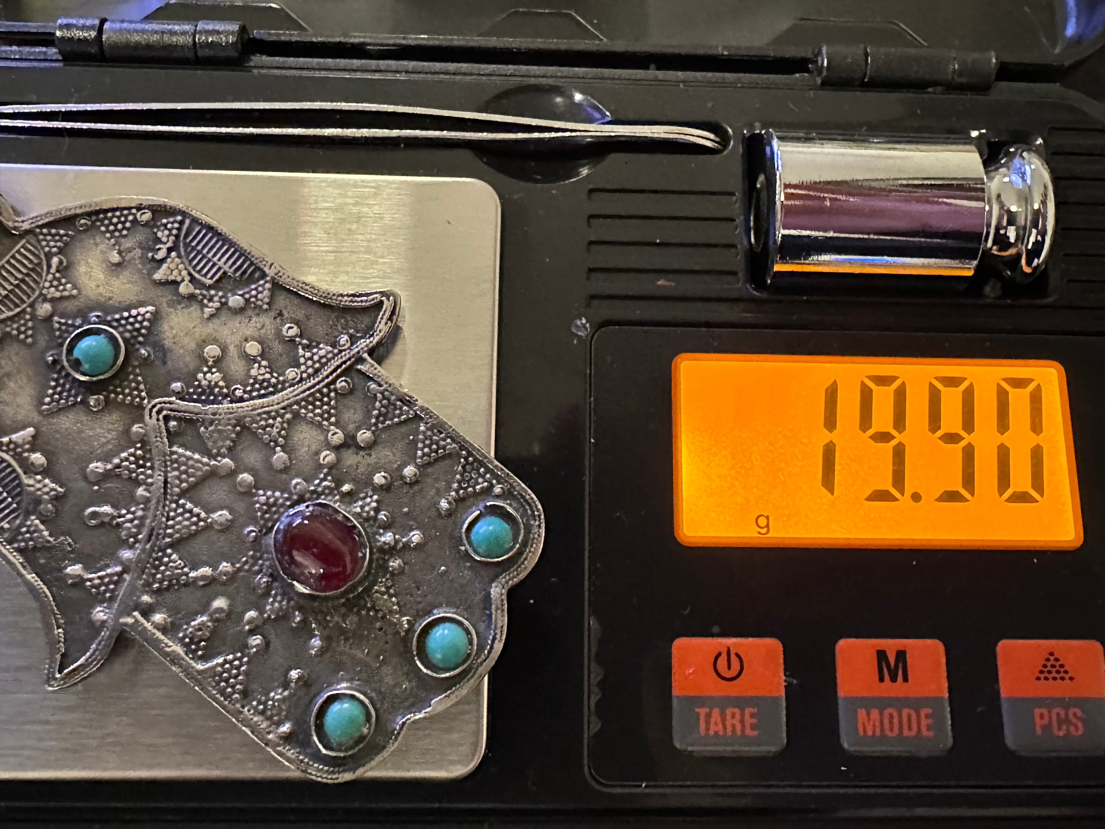 Middle Eastern Hamsa hand pendant 3