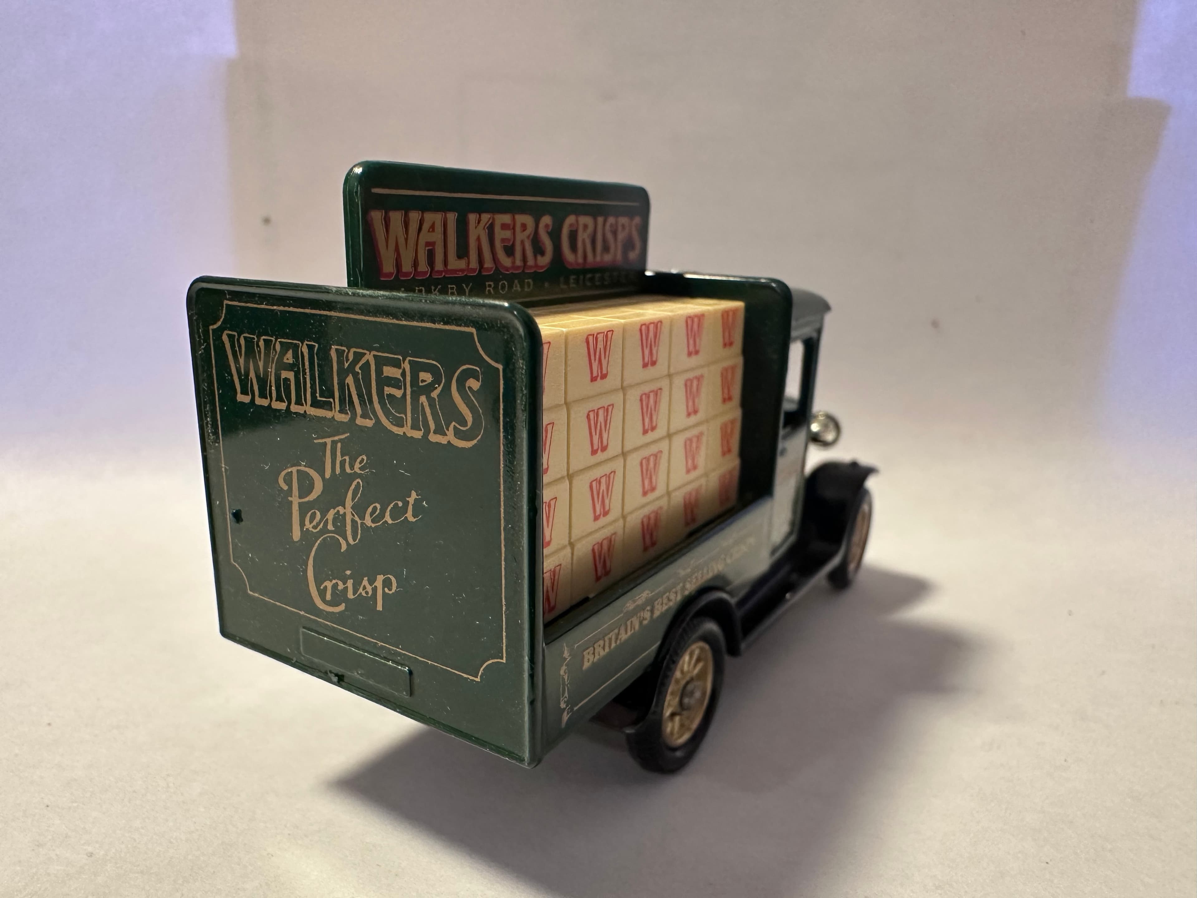 Lledo Days Gone diecast delivery van - Walkers Crisps 6