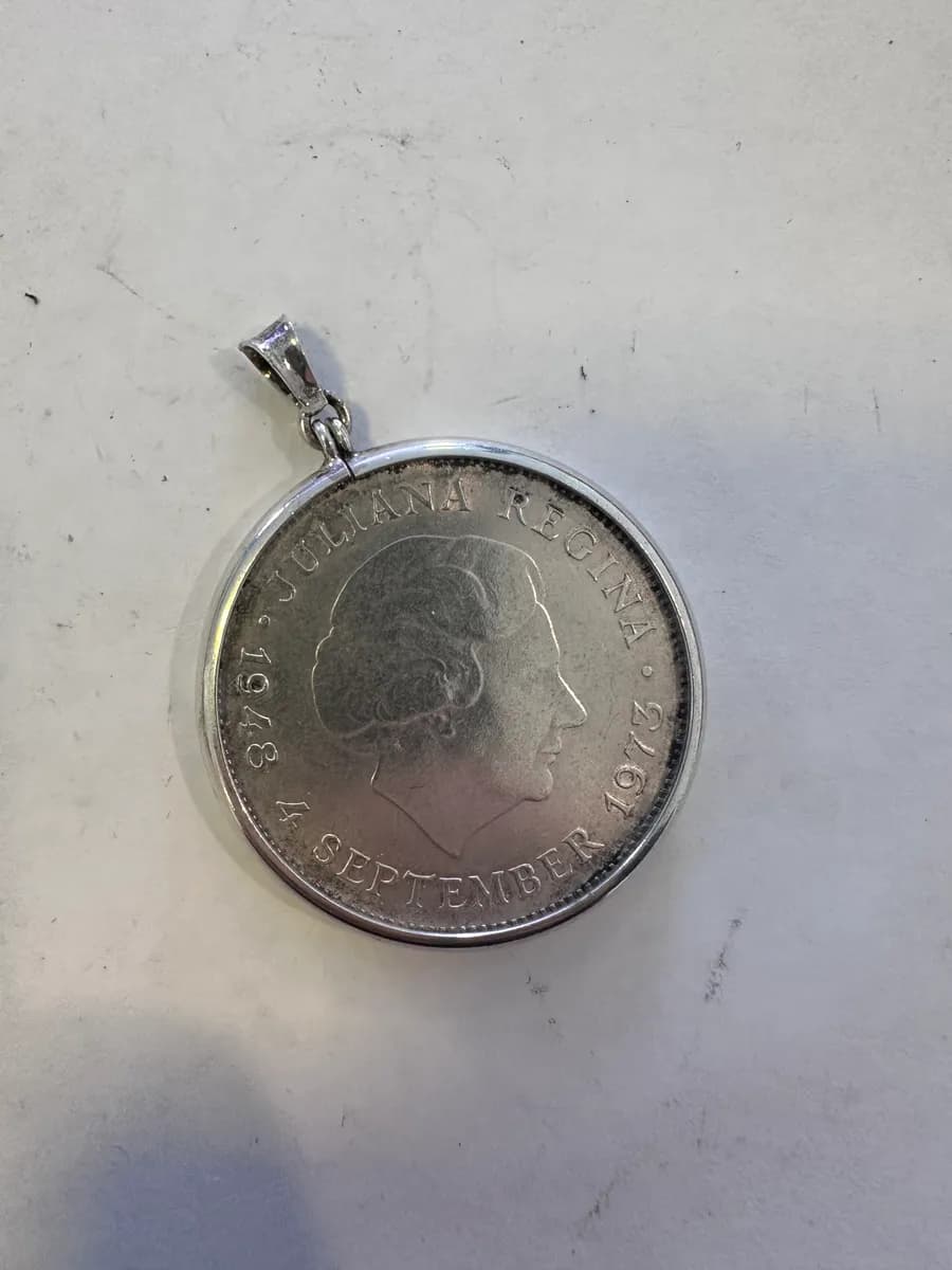 Netherlands 10 Gulden 1973 Queen Juliana Silver Jubilee Coin Pendant, .720 Silver