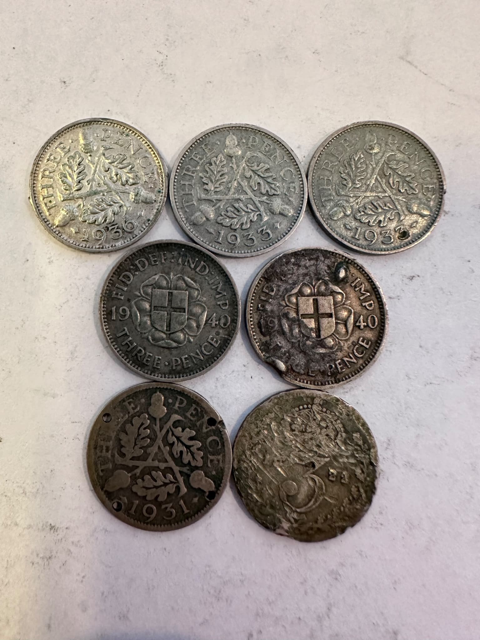 Lot of 7 British Silver Threepence Coins 1922 1931 1933 1940 King George V George VI