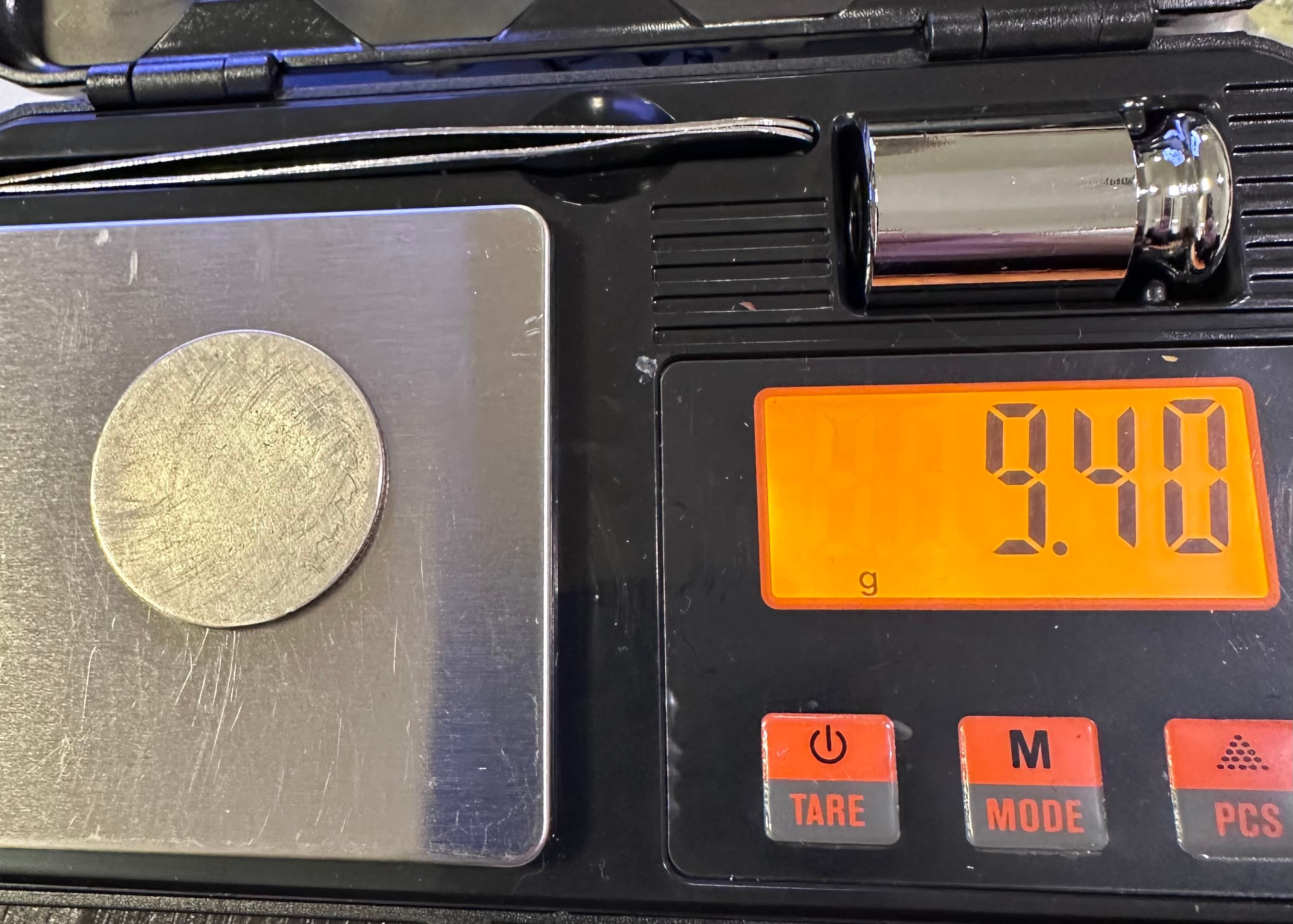 2 Silver Coins Lot 1922 Great Britain Halfcrown George V 1979 Silver Coin 22.97g Total 4