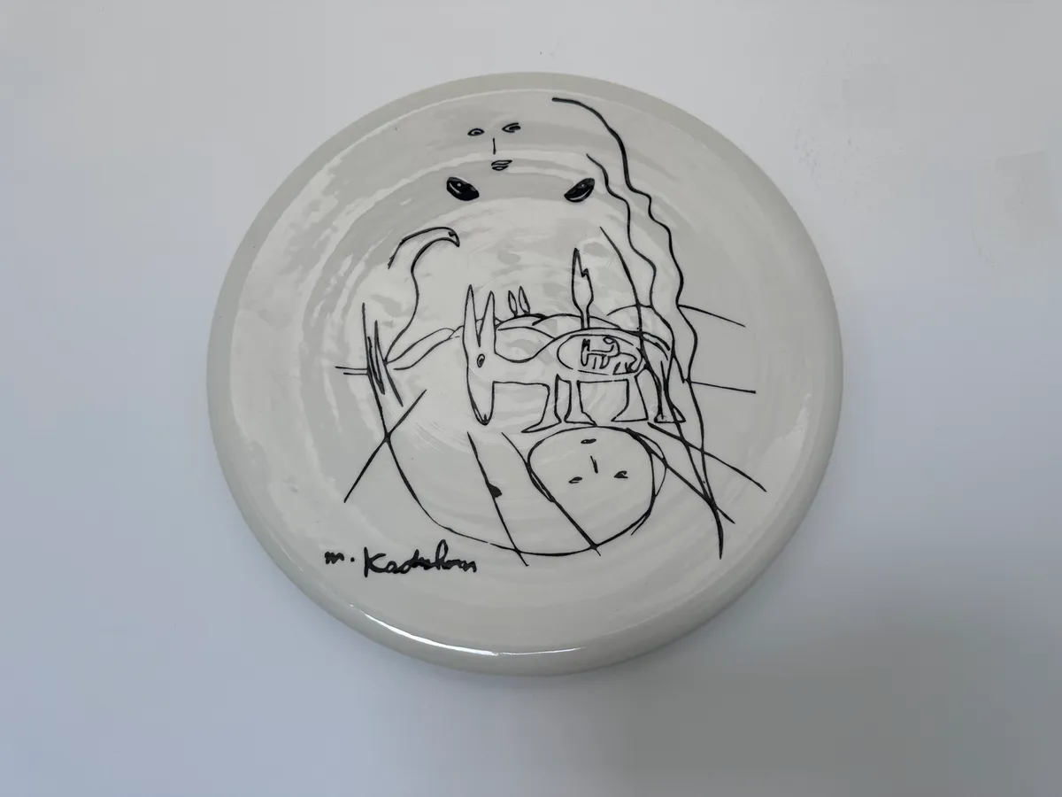 Menashe Kadishman Ceramic Art Plate with Line Drawing Design 4