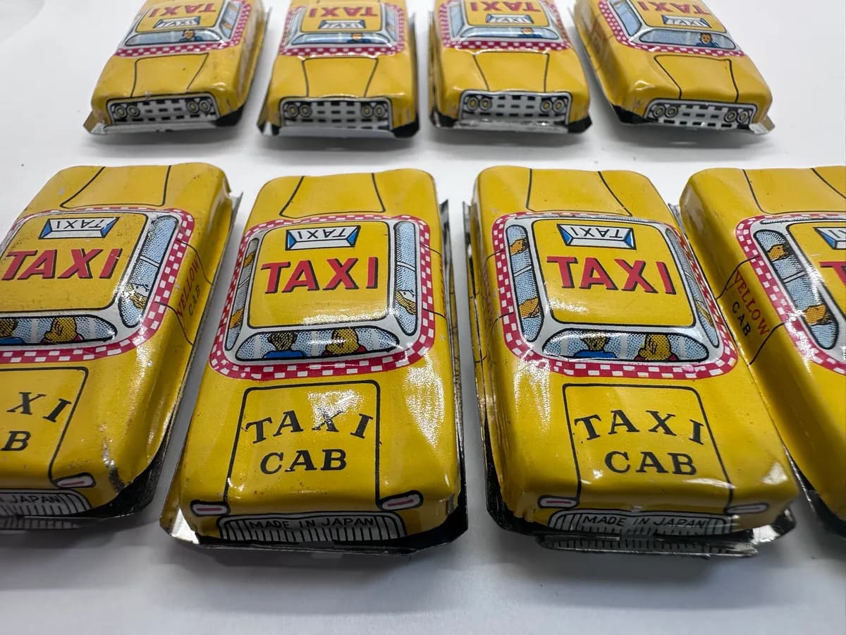 Vintage 1960s Japanese Tin Litho Yellow Cab Taxi Toy Car, Made in Japan 2
