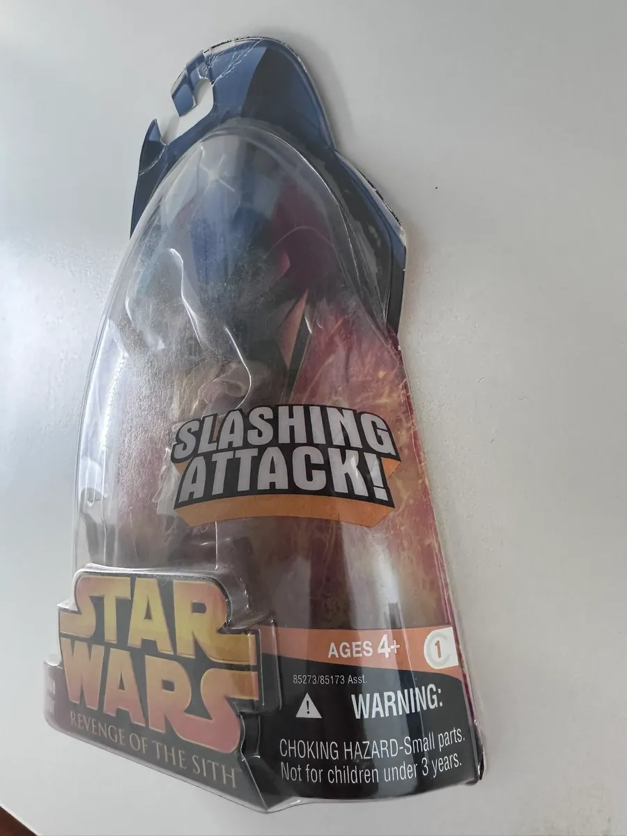 Star Wars Revenge of the Sith Obi-Wan Kenobi #1 Slashing Attack, Hasbro 2005, Carded 4