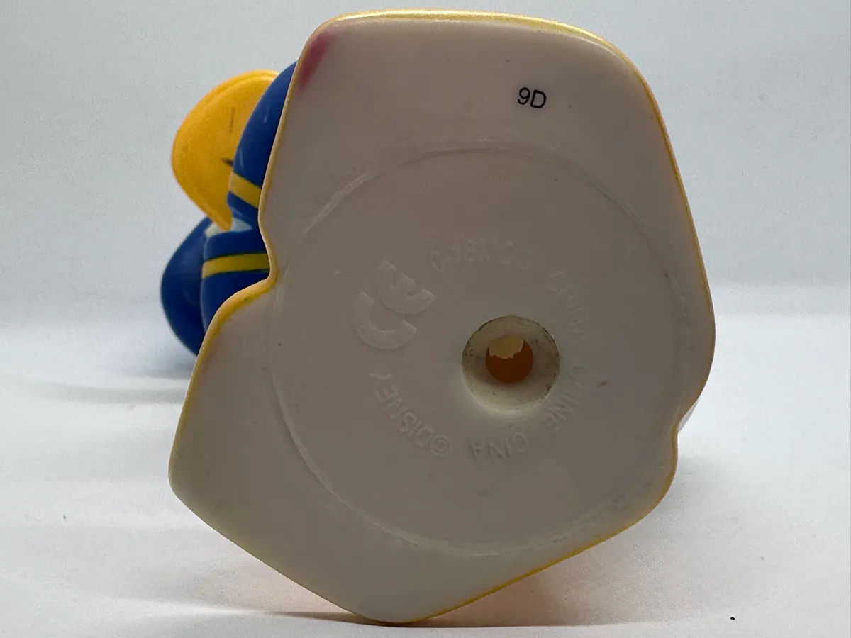 Vintage Disney Donald Duck Squeeze Toy Figure, Sailor Suit, Arms Crossed, 14 cm 6