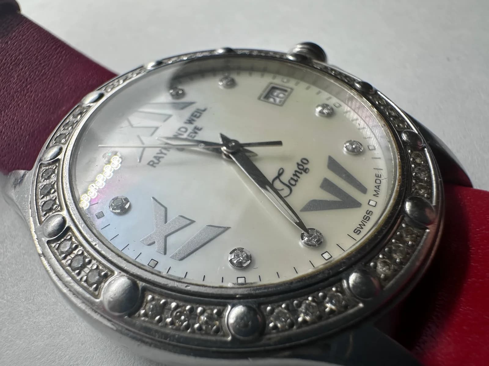 Raymond Weil Tango 5590 Ladies Watch, Diamond Bezel, Mother of Pearl Dial, 37mm 3
