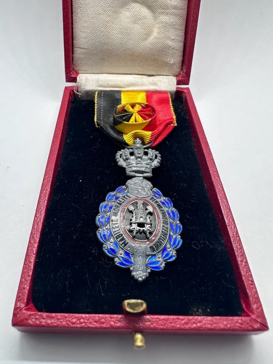 Belgian Labour Decoration First Class Medal - With Original Case